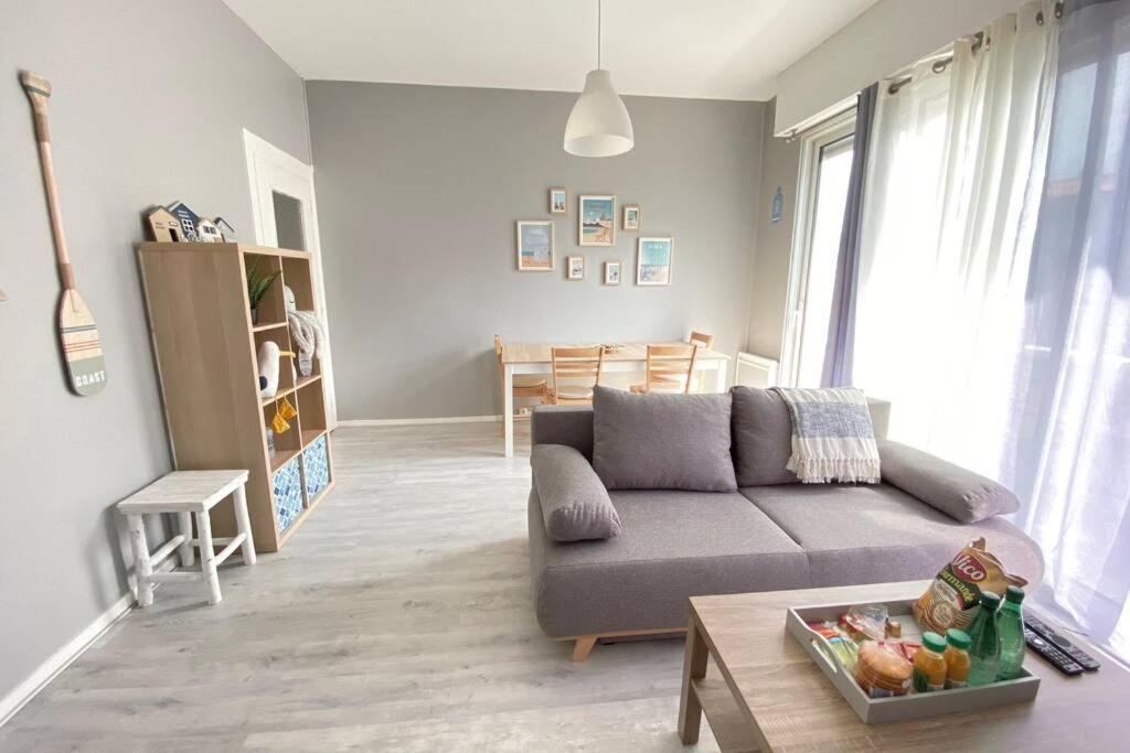 Royan 2P - Centre - 300M Plage Apartment Exterior photo